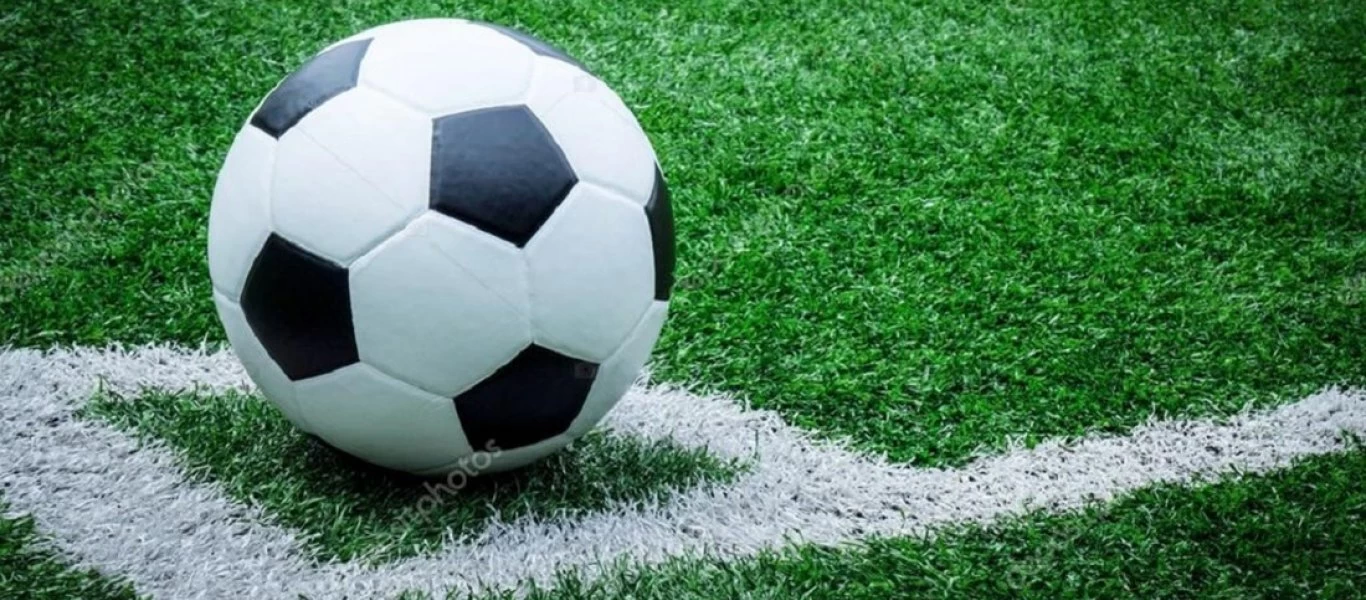 Γερμανία: Δύο ομάδες αγωνίστηκαν εντελώς γυμνές ως διαμαρτυρία (φωτό)